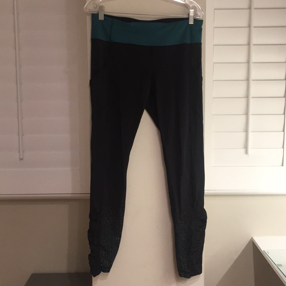 Lululemon full length luon leggings SIZE 10